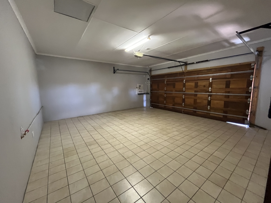 3 Bedroom Property for Sale in Baillie Park North West